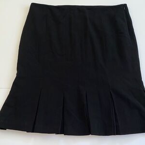 AGB office skirt 